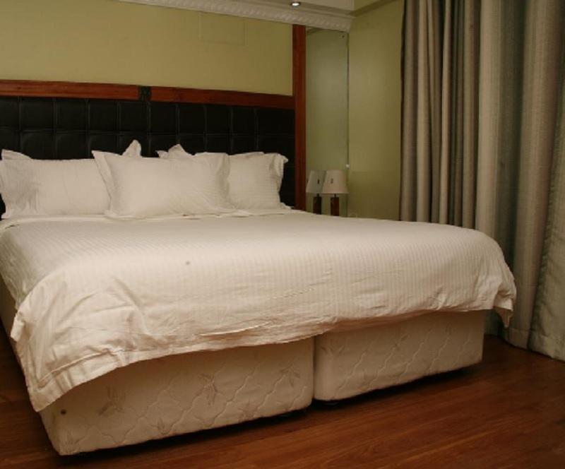 Nairobi Upperhill Hotel Buitenkant foto