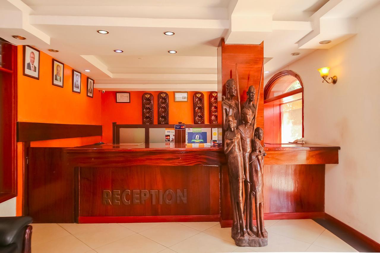 Nairobi Upperhill Hotel Buitenkant foto