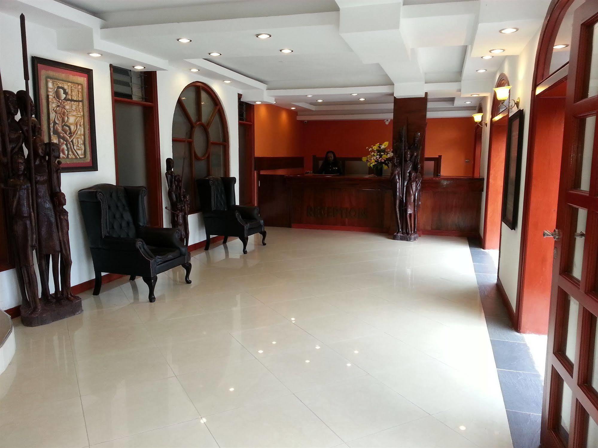 Nairobi Upperhill Hotel Buitenkant foto