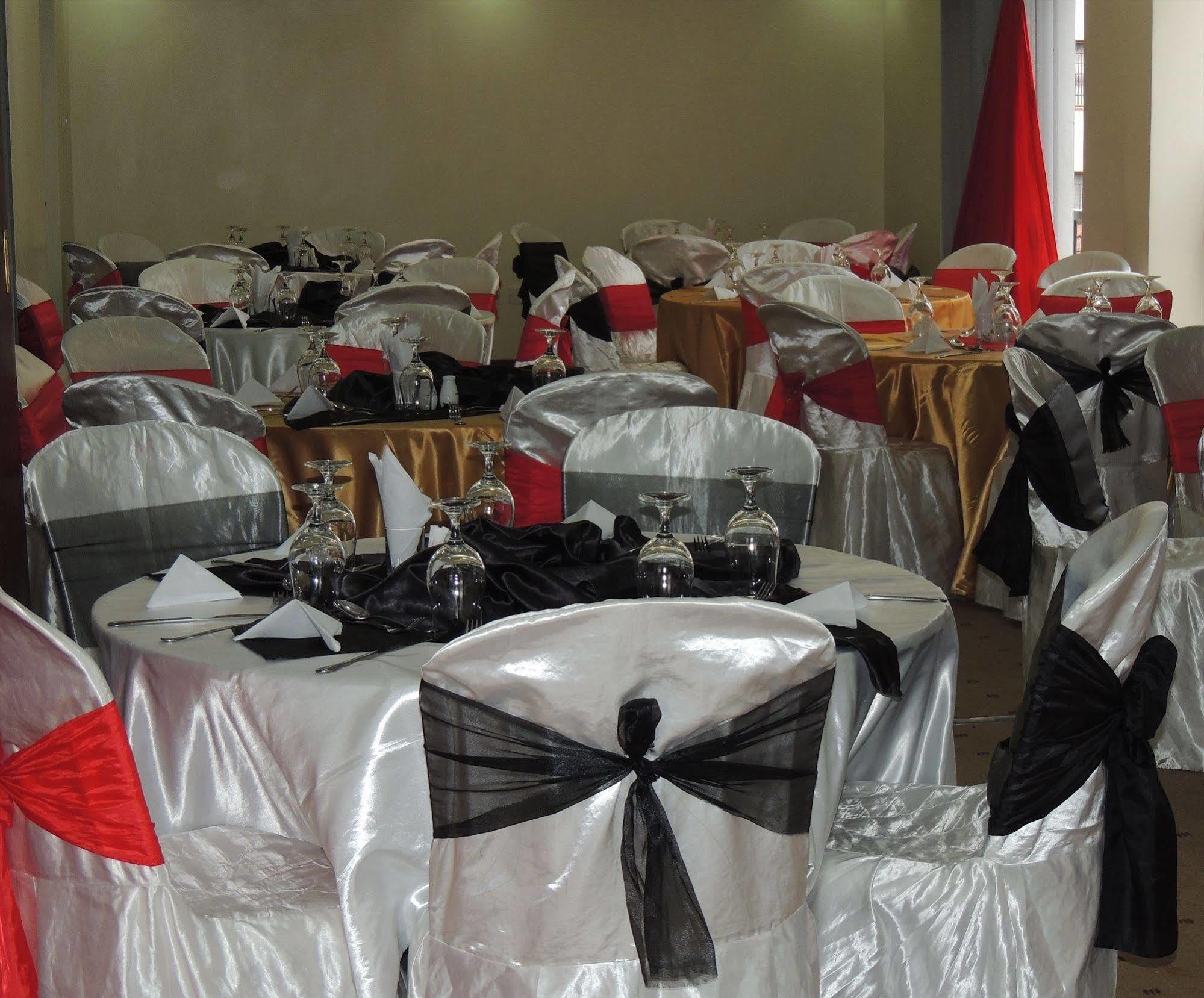 Nairobi Upperhill Hotel Buitenkant foto