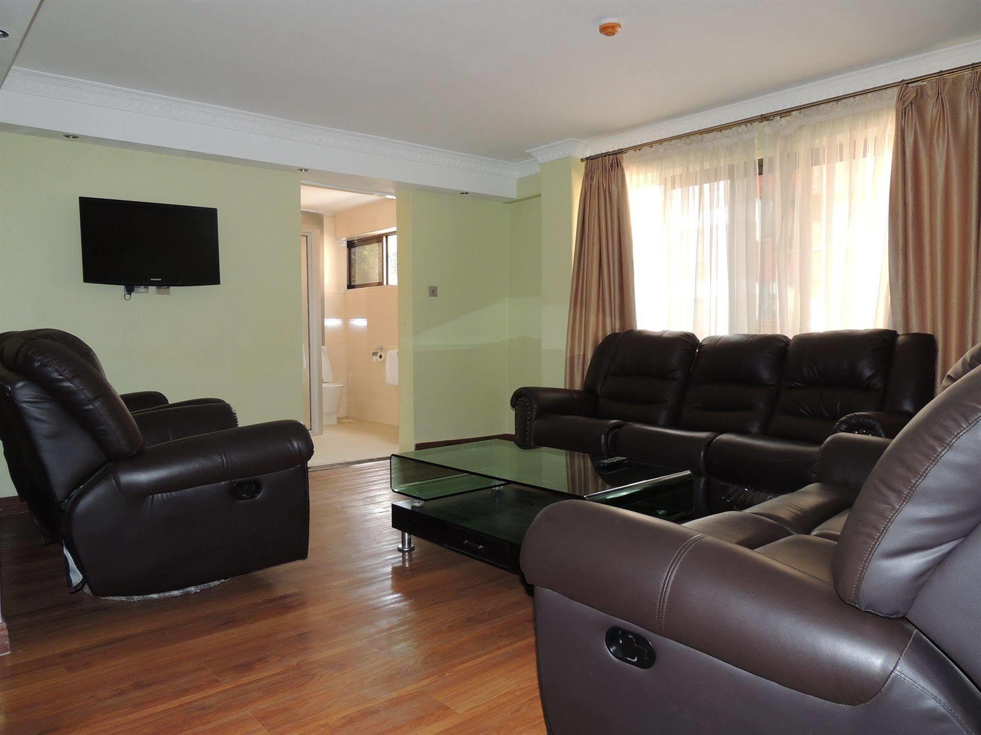 Nairobi Upperhill Hotel Buitenkant foto