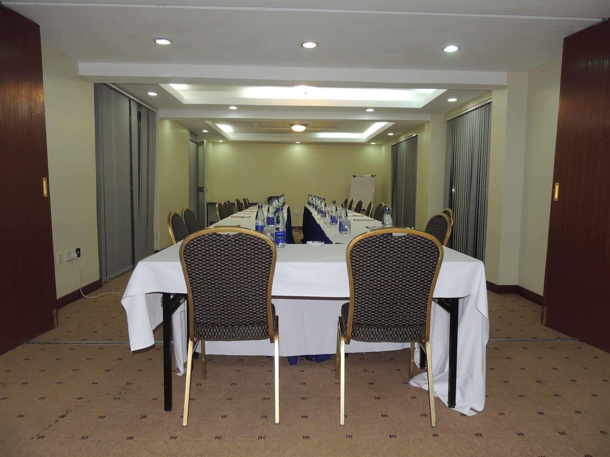 Nairobi Upperhill Hotel Buitenkant foto